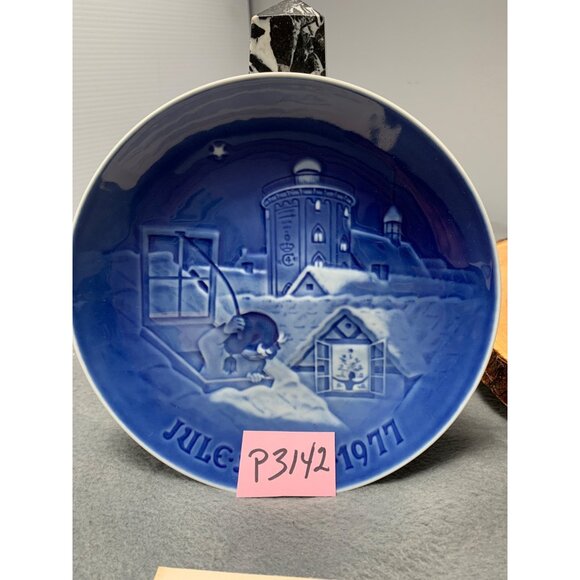 Bing & Grondahl 1977 Jule Aften Christmas Plate Porcelain Copenhagen Denmark - Picture 6 of 6